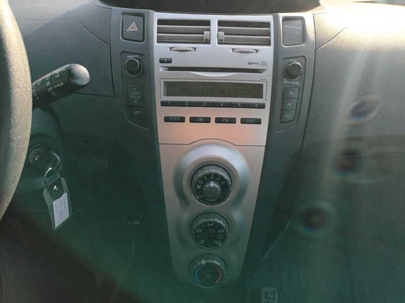 Toyota Yaris vaihtoauto