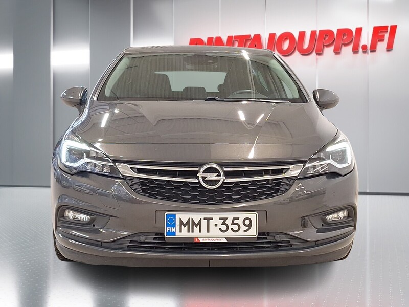 Opel Astra vaihtoauto