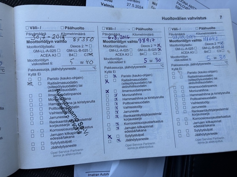 Opel Astra vaihtoauto