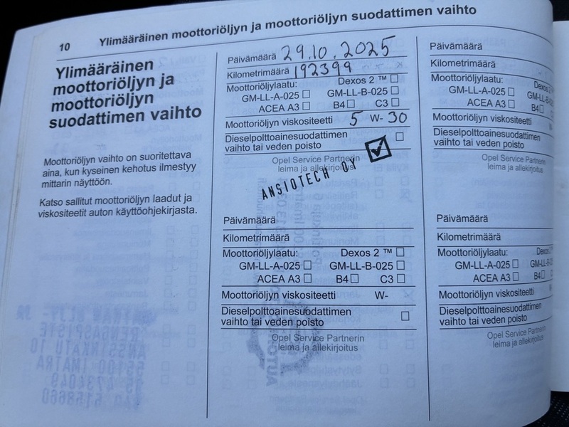 Opel Astra vaihtoauto