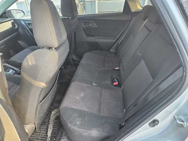 Toyota Auris vaihtoauto