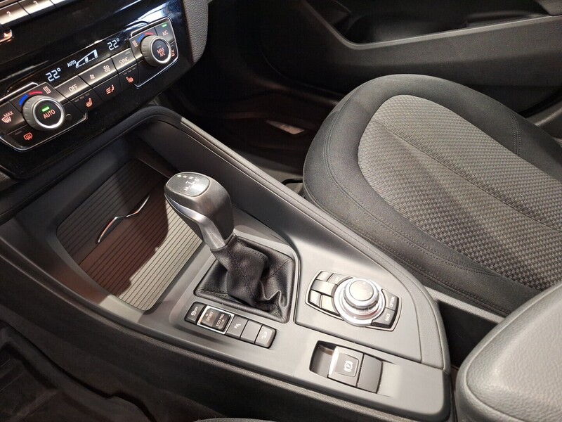 BMW X1 vaihtoauto