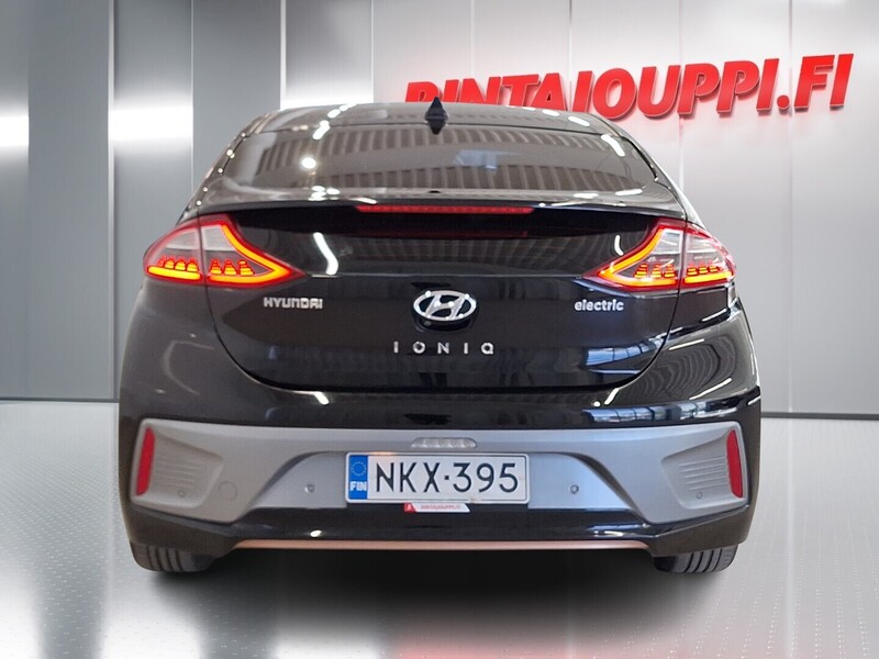Hyundai IONIQ electric vaihtoauto