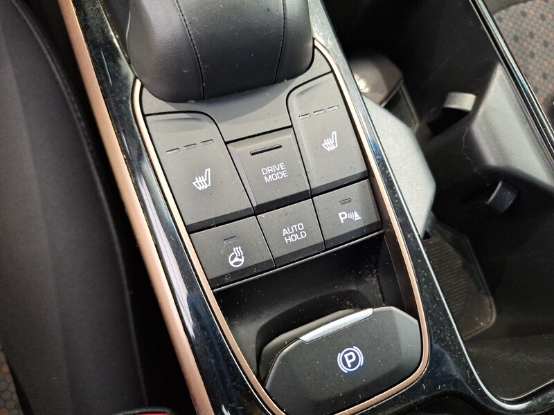 Hyundai IONIQ electric vaihtoauto