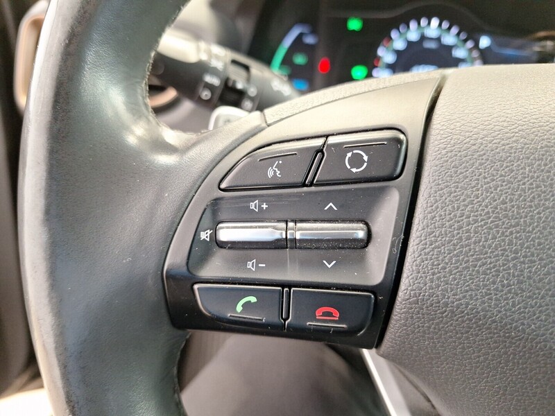 Hyundai IONIQ electric vaihtoauto