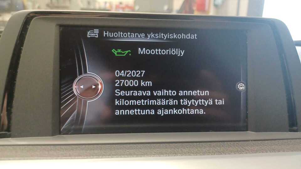 BMW 320 vaihtoauto