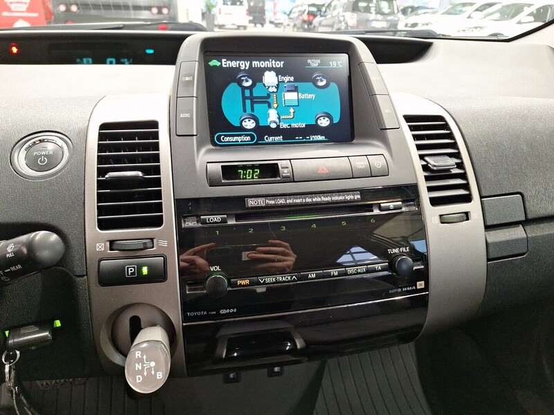 Toyota Prius vaihtoauto