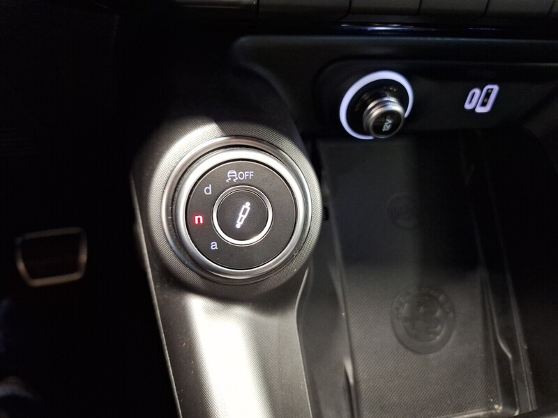 Alfa Romeo Tonale vaihtoauto