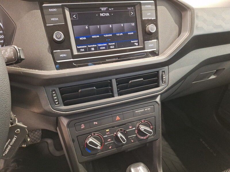 Volkswagen T-Cross vaihtoauto