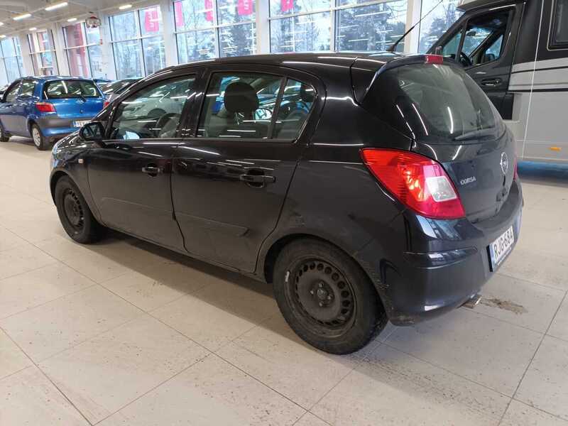 Opel Corsa vaihtoauto