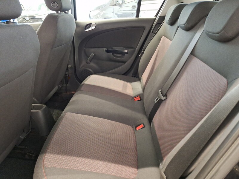 Opel Corsa vaihtoauto