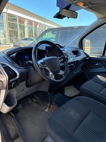 Ford Transit Custom vaihtoauto