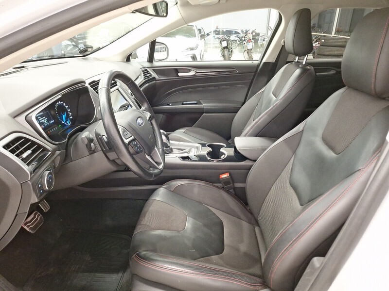 Ford Mondeo vaihtoauto