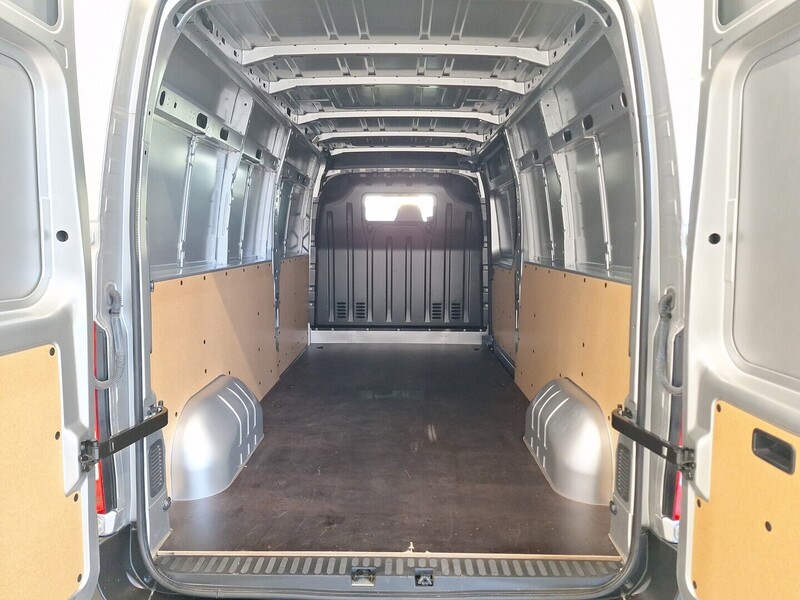 Nissan NV400 vaihtoauto