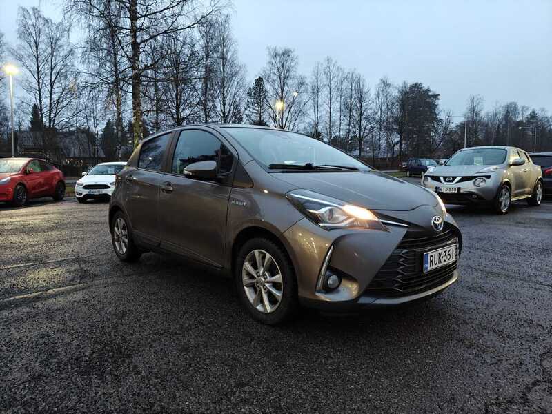 Toyota Yaris vaihtoauto