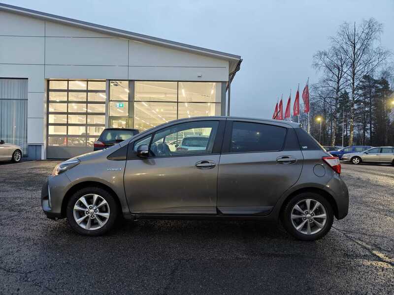 Toyota Yaris vaihtoauto