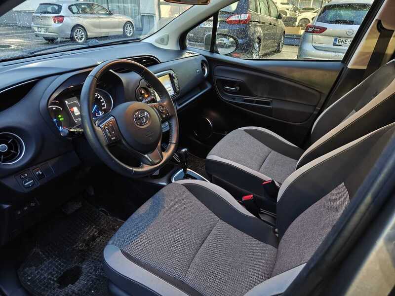 Toyota Yaris vaihtoauto