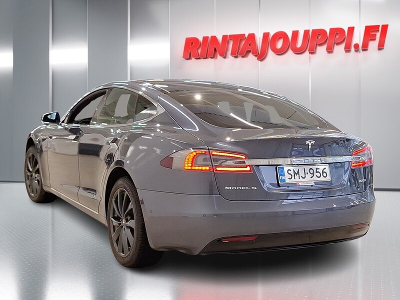 Tesla Model S vaihtoauto