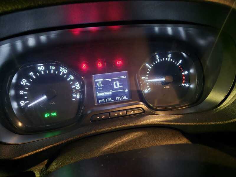 Toyota Proace Verso vaihtoauto