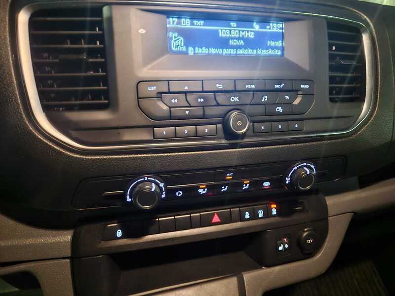 Toyota Proace Verso vaihtoauto