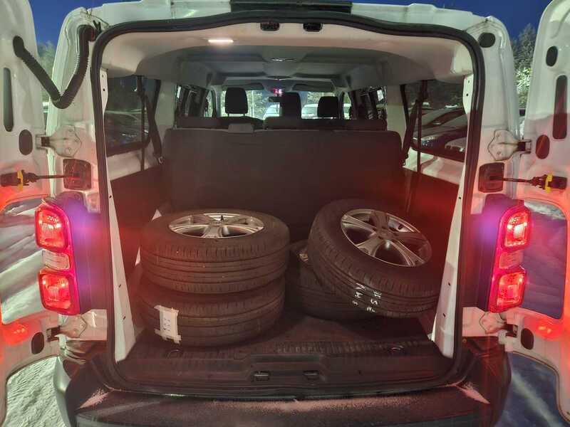 Toyota Proace Verso vaihtoauto