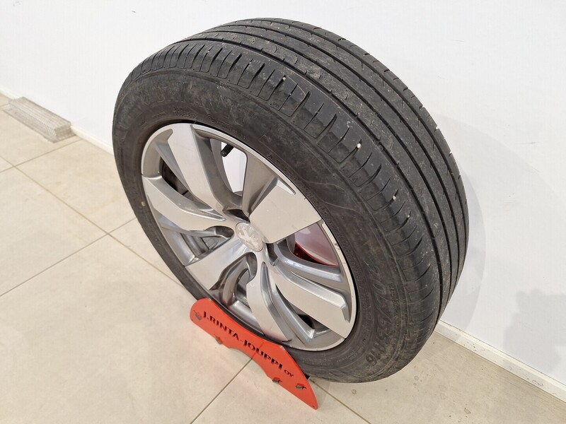 Peugeot 2008 vaihtoauto