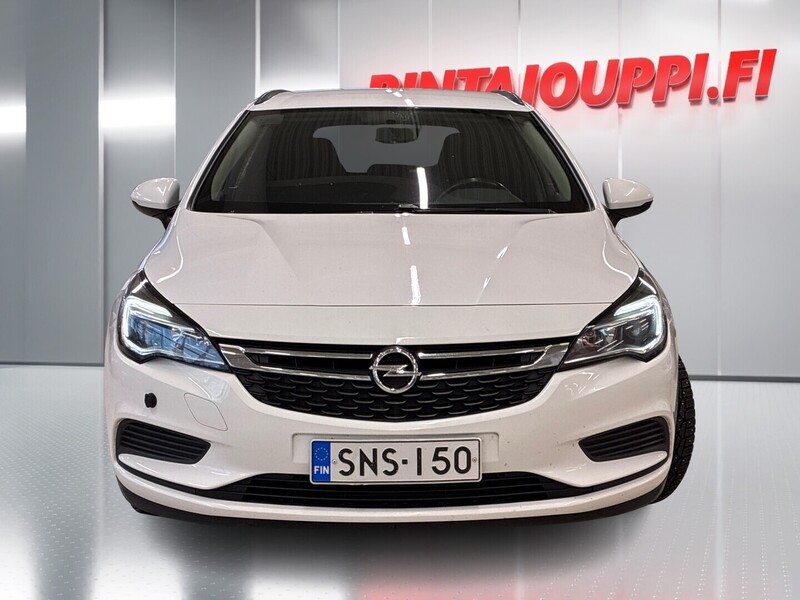 Opel Astra vaihtoauto