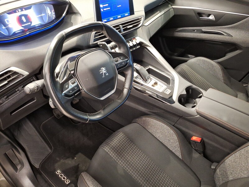 Peugeot 5008 vaihtoauto