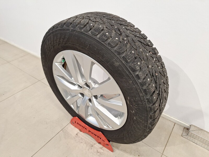 Peugeot 5008 vaihtoauto