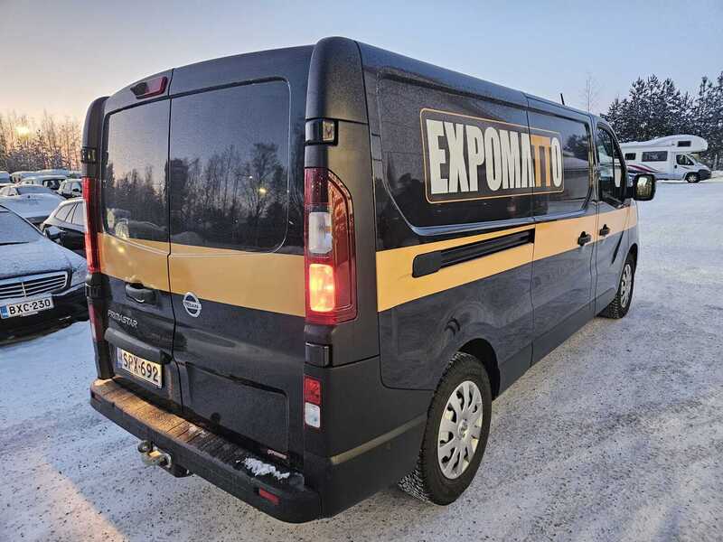 Nissan Primastar vaihtoauto