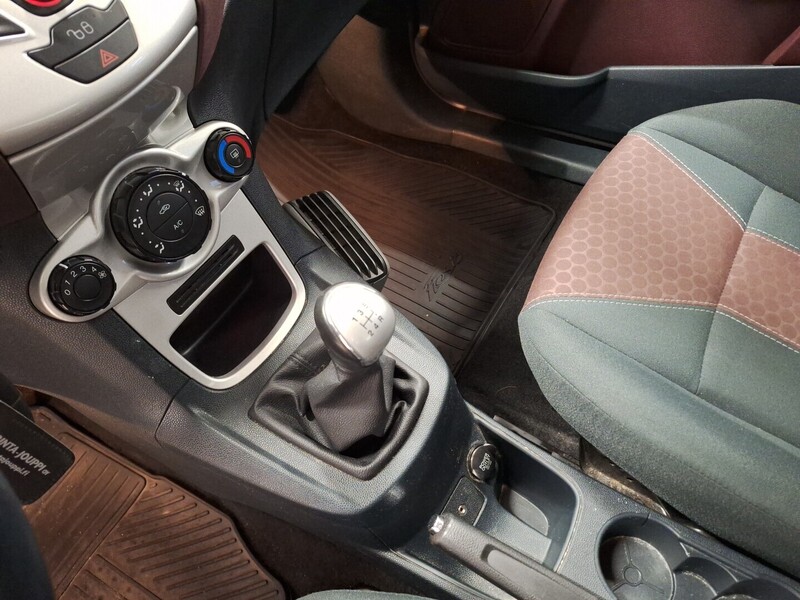 Ford Fiesta vaihtoauto