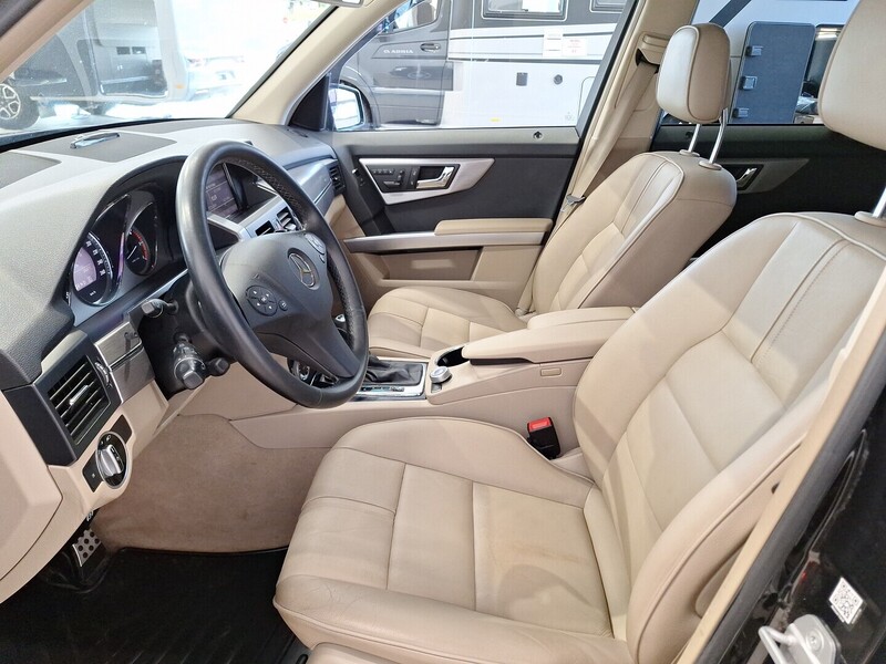 Mercedes-Benz GLK vaihtoauto
