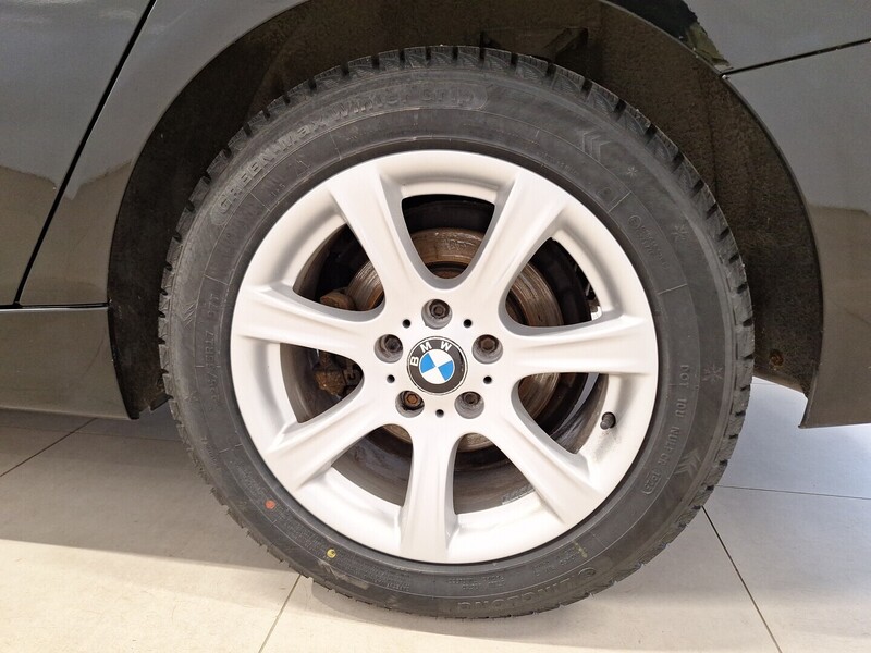 BMW 318 vaihtoauto