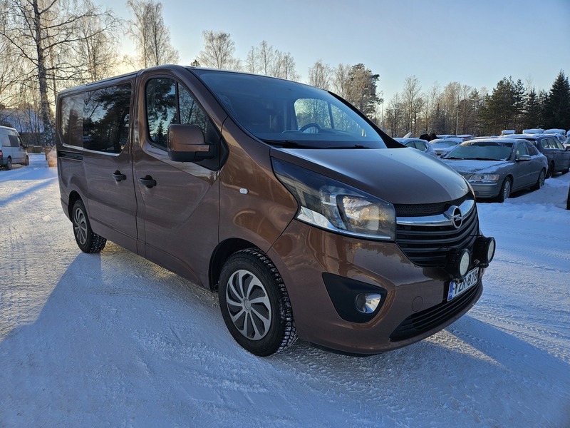 Opel Vivaro vaihtoauto
