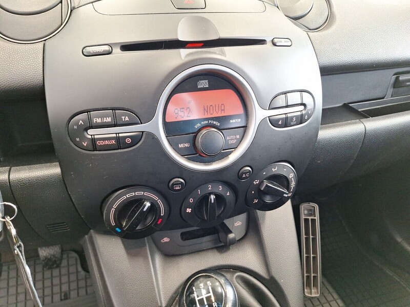 Mazda 2 vaihtoauto
