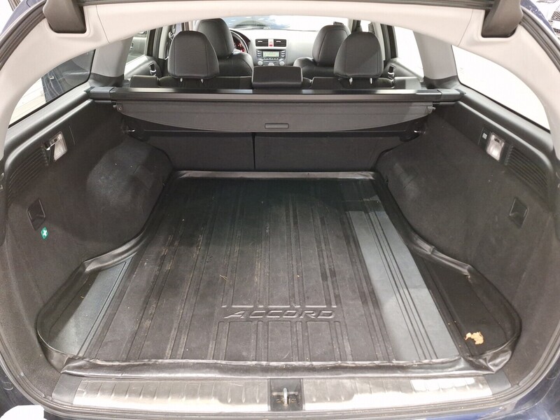 Honda Accord vaihtoauto