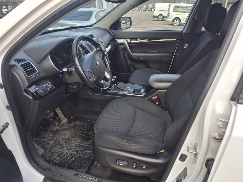 Kia Sorento vaihtoauto