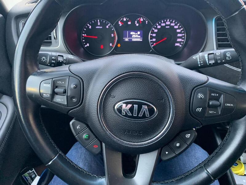 Kia Carens vaihtoauto