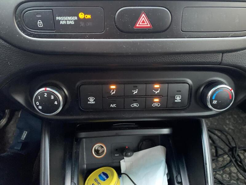 Kia Carens vaihtoauto