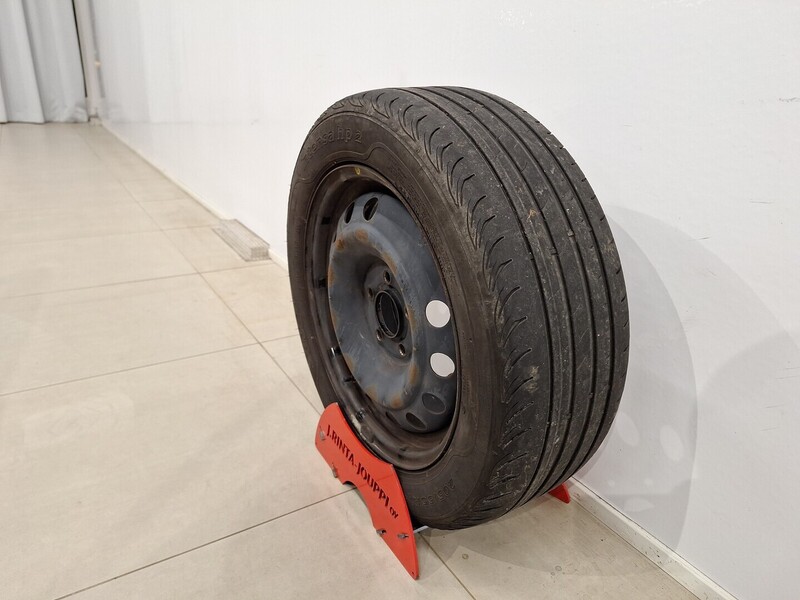 Kia Carens vaihtoauto