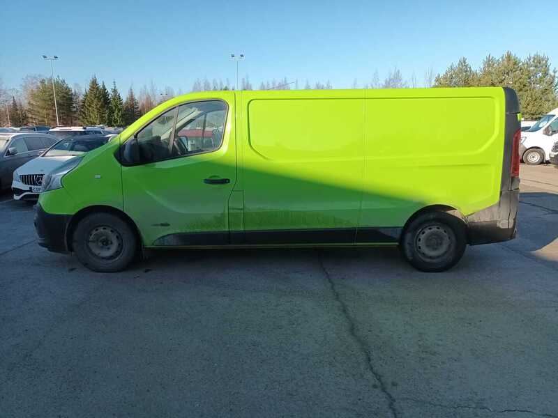 Renault Trafic vaihtoauto