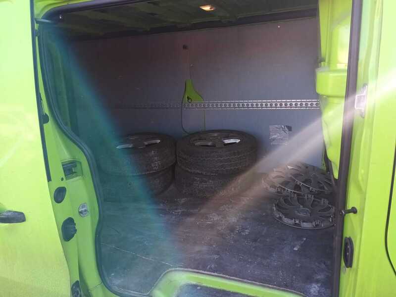 Renault Trafic vaihtoauto