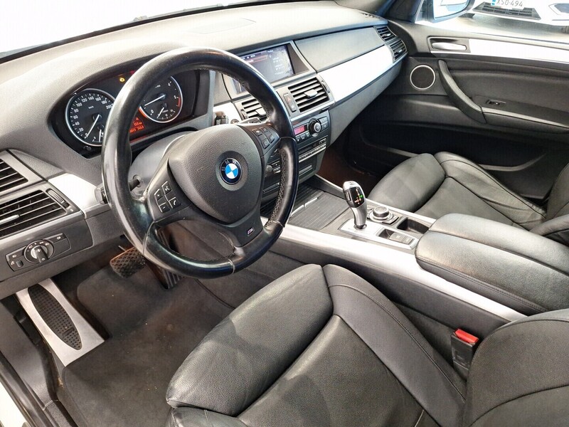 BMW X5 vaihtoauto