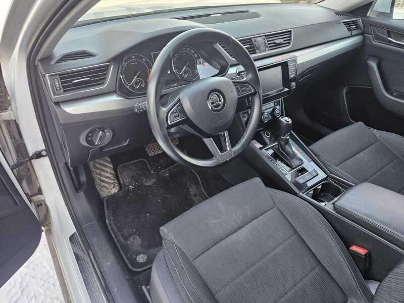 Skoda Superb vaihtoauto