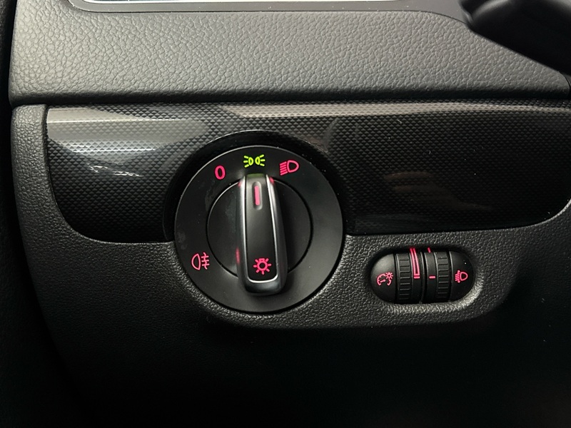 Volkswagen Jetta vaihtoauto