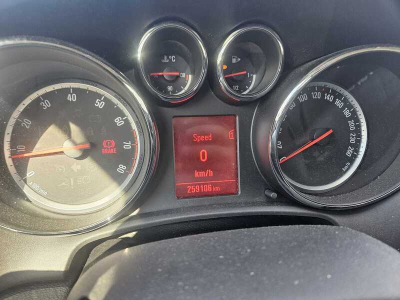 Opel Astra vaihtoauto