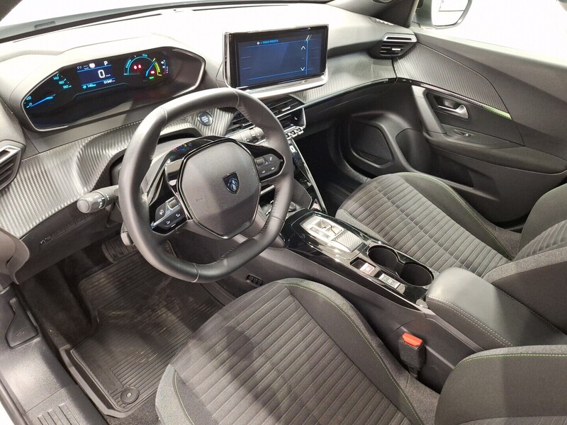 Peugeot e-2008 vaihtoauto