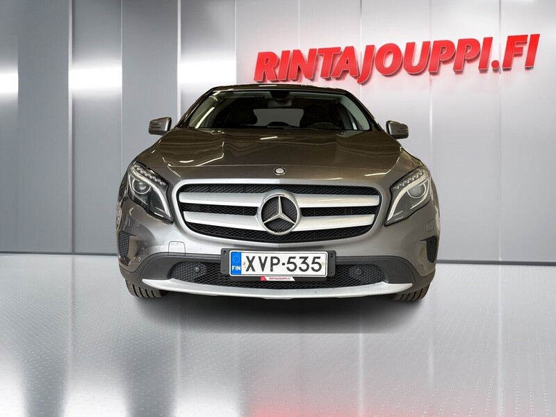Mercedes-Benz GLA vaihtoauto