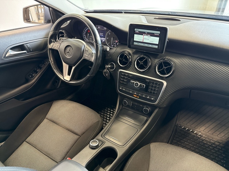 Mercedes-Benz GLA vaihtoauto