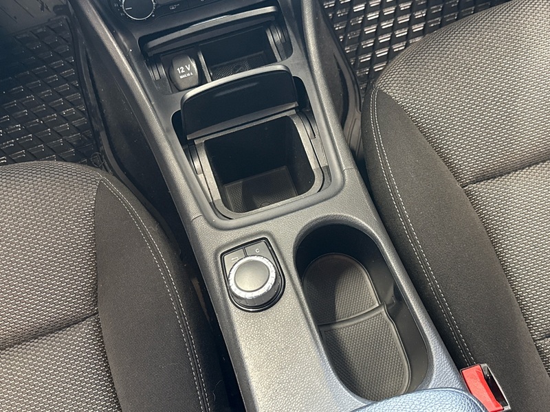 Mercedes-Benz GLA vaihtoauto